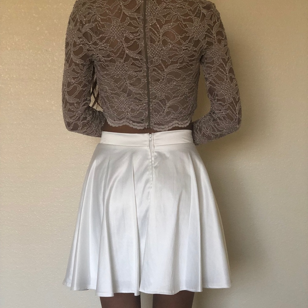 Two piece set 😼 - Picture 2 of 7